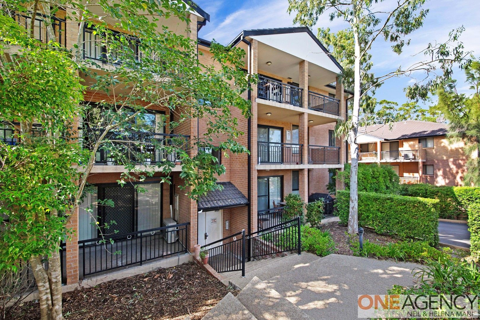 17/1 Batley Street, Gosford NSW 2250 Apartment For Rent 580 Domain