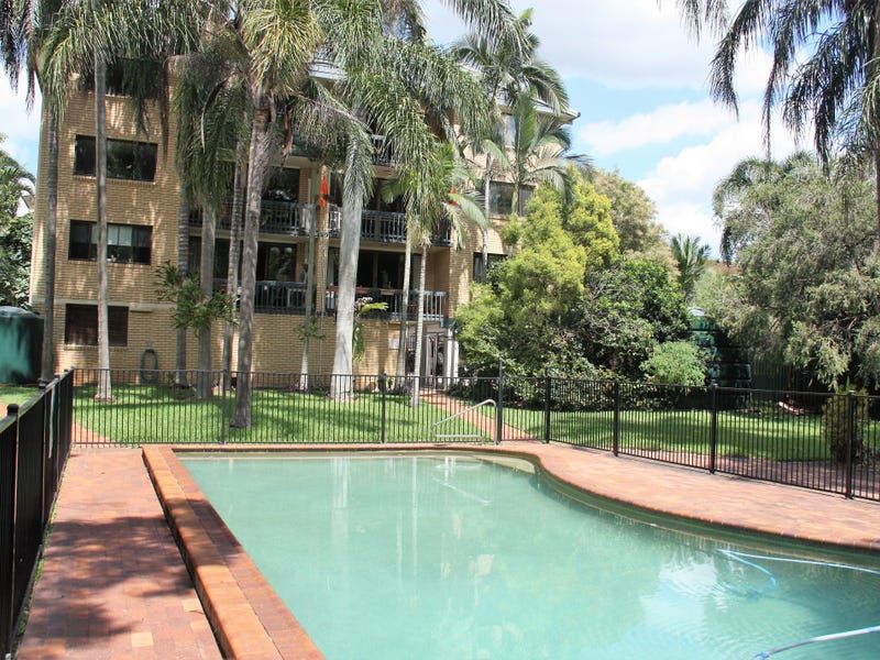 2 bedrooms Apartment / Unit / Flat in 7/60 Lambert Road INDOOROOPILLY QLD, 4068