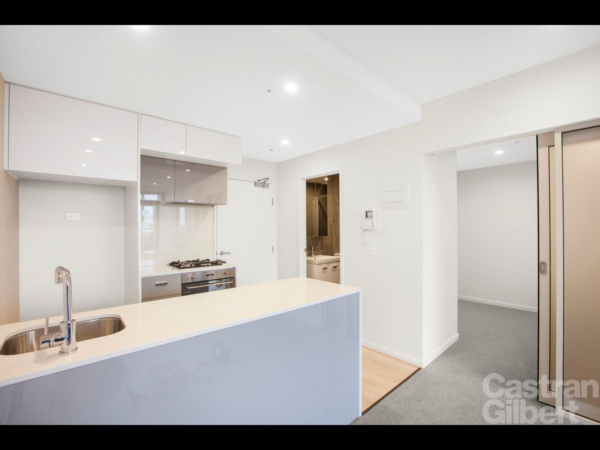 2 bedrooms Apartment / Unit / Flat in 304/2a Clarence Street MALVERN EAST VIC, 3145