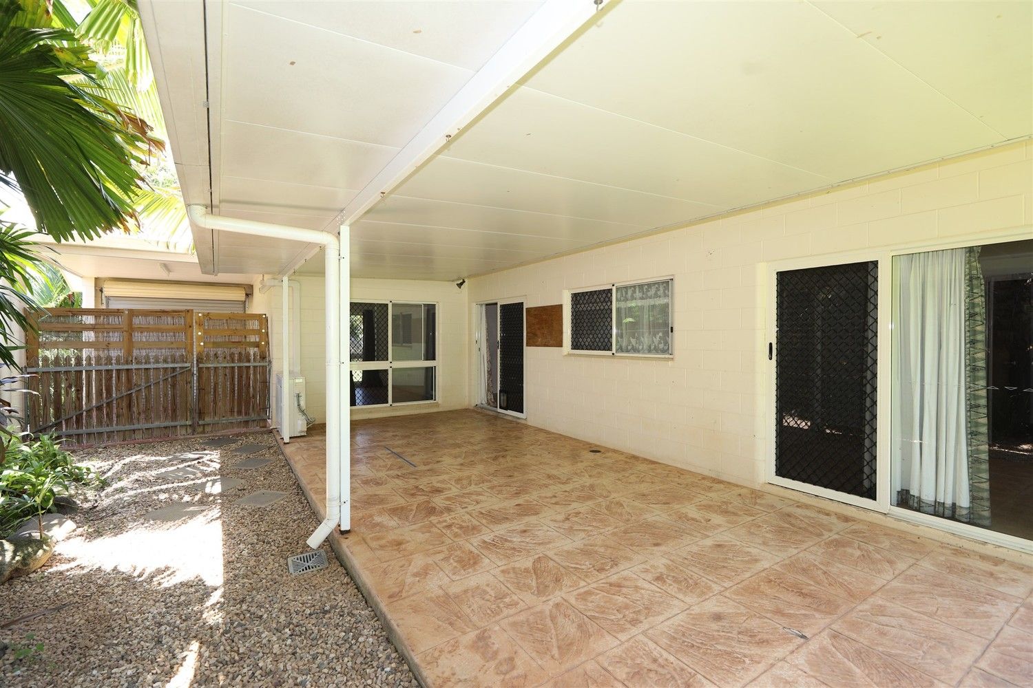 3 Lorraine Close, Bentley Park QLD 4869, Image 2