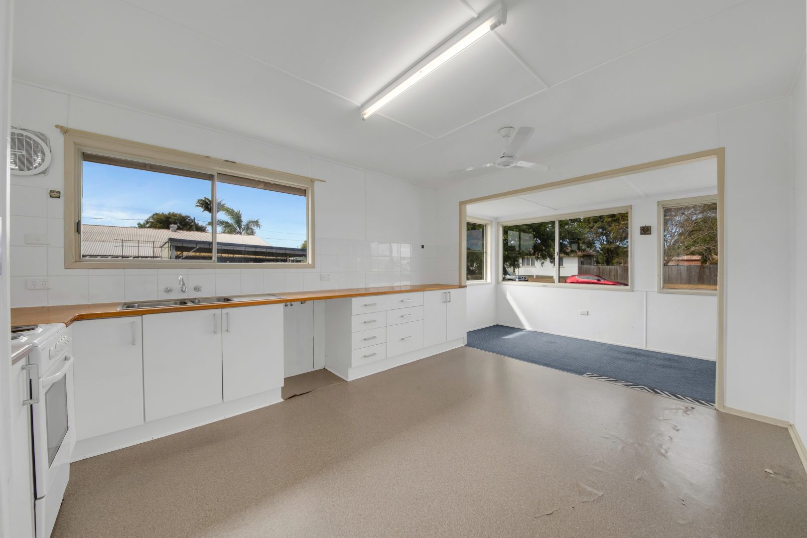 4 Callide Crescent, Barney Point QLD 4680, Image 2