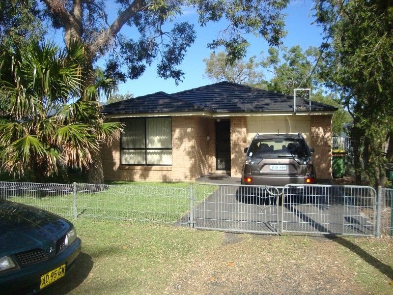 4 bedrooms House in 94 Brisbane Avenue UMINA BEACH NSW, 2257