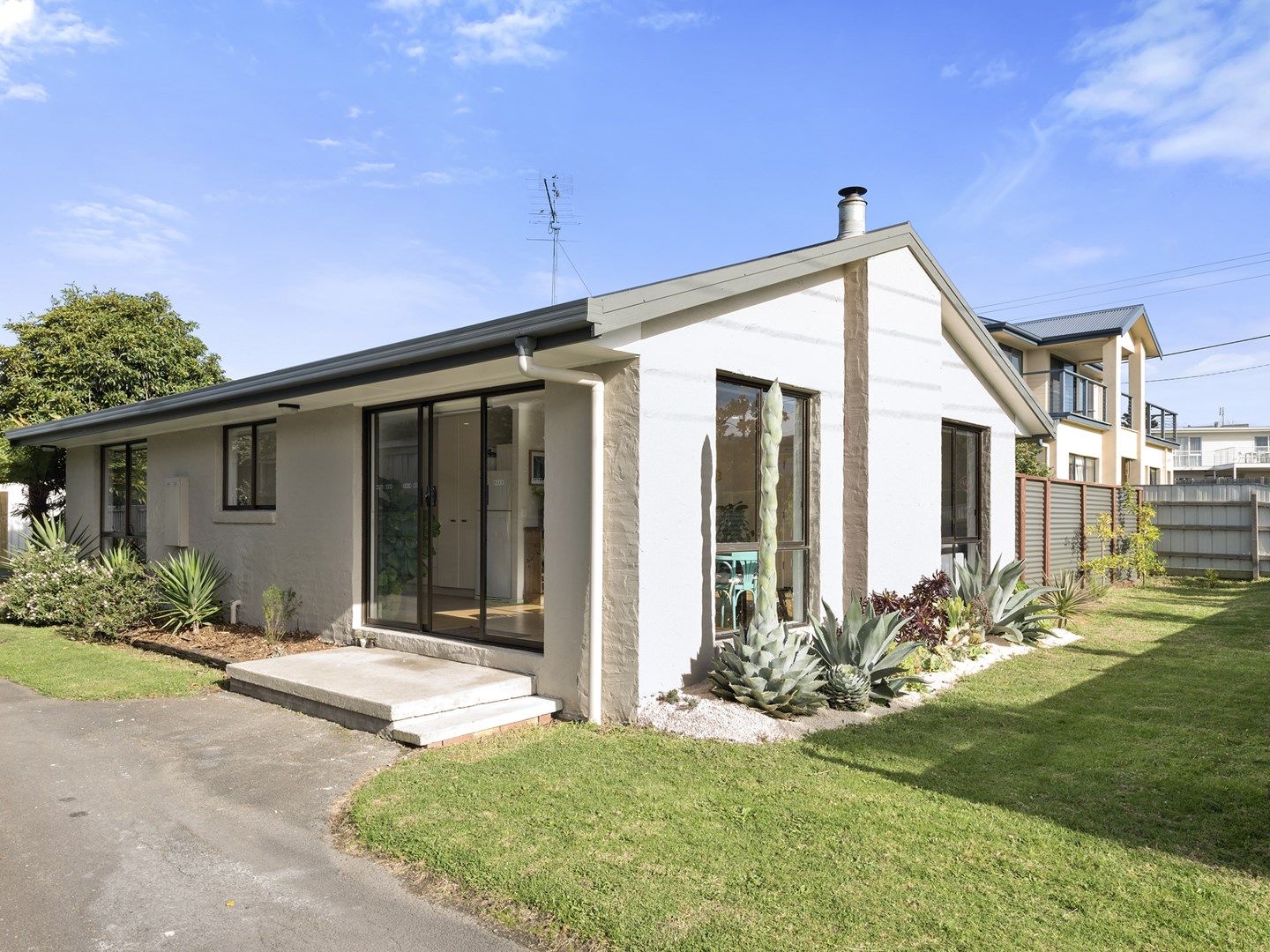 25a Montrose Avenue, Apollo Bay VIC 3233, Image 0