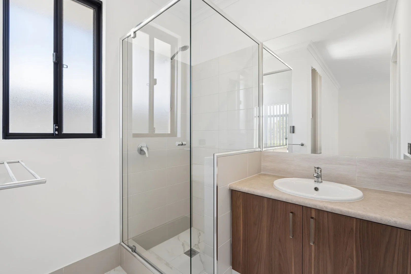 Additional image 10 of 2 Holeywell Street, Maddington WA 6109