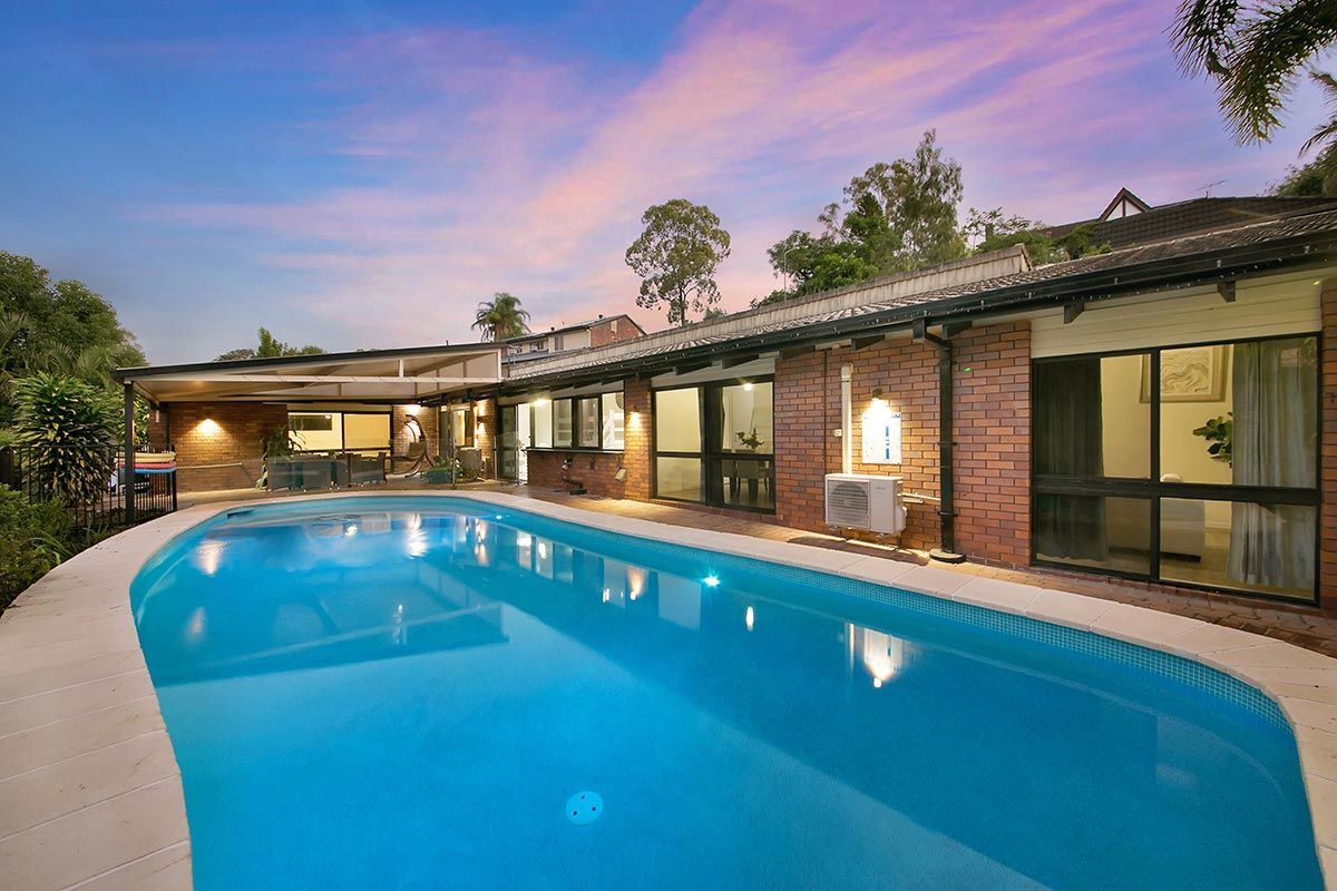 5 Forrest Court Mount Ommaney Property History Address Research