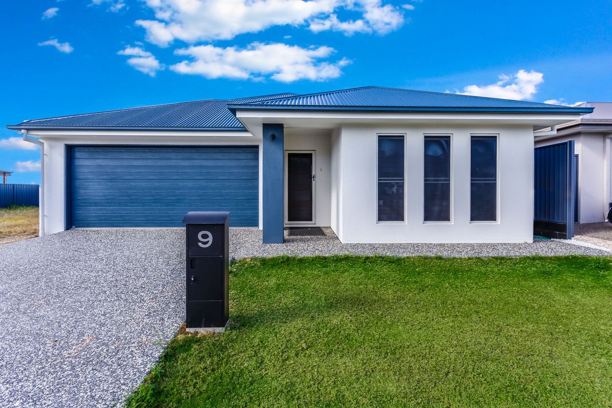 4 bedrooms House in 9 Elite Crescent NARANGBA QLD, 4504