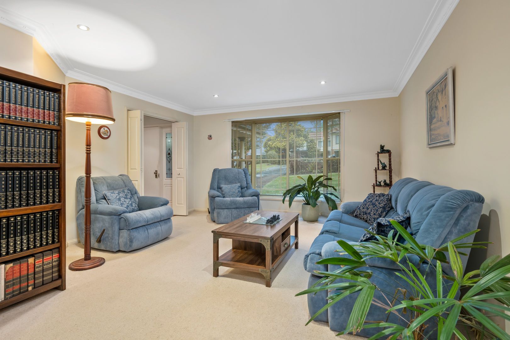 25 Laguna Street, Caringbah South NSW 2229, Image 2