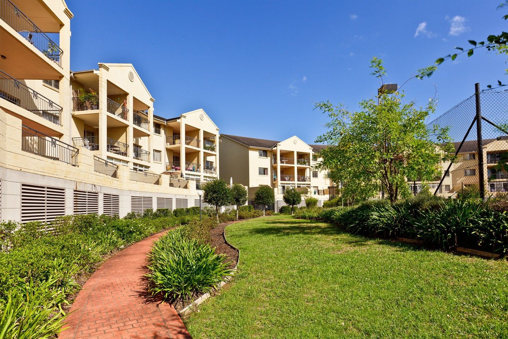2 bedrooms Apartment / Unit / Flat in 7/6-8 Nile Close MARSFIELD NSW, 2122