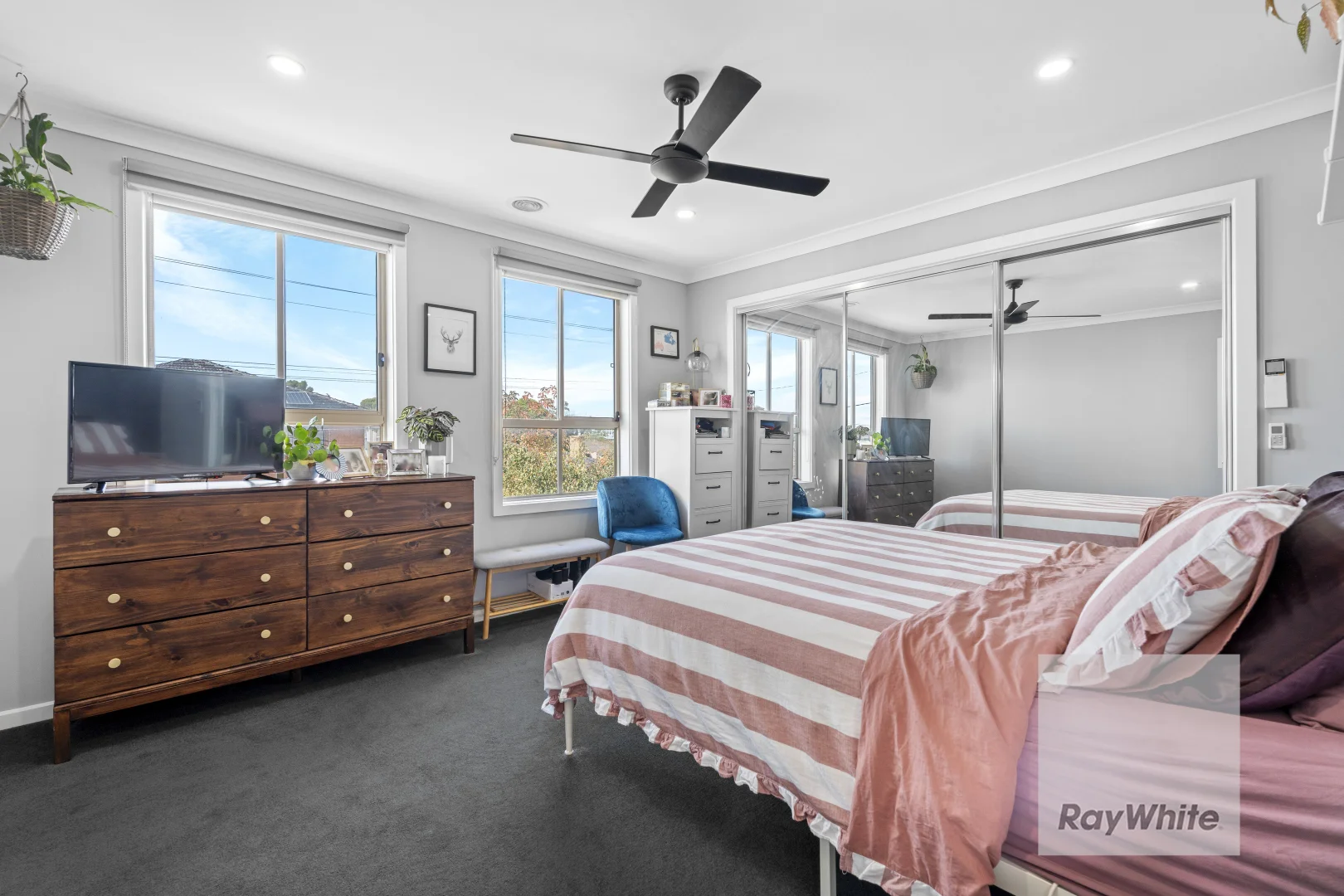 Additional image 4 of 49A Mount View Road, Thomastown VIC 3074