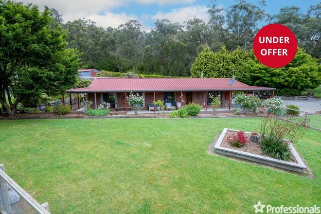 Picture of 1780 Woods Point Road, MCMAHONS CREEK VIC 3799