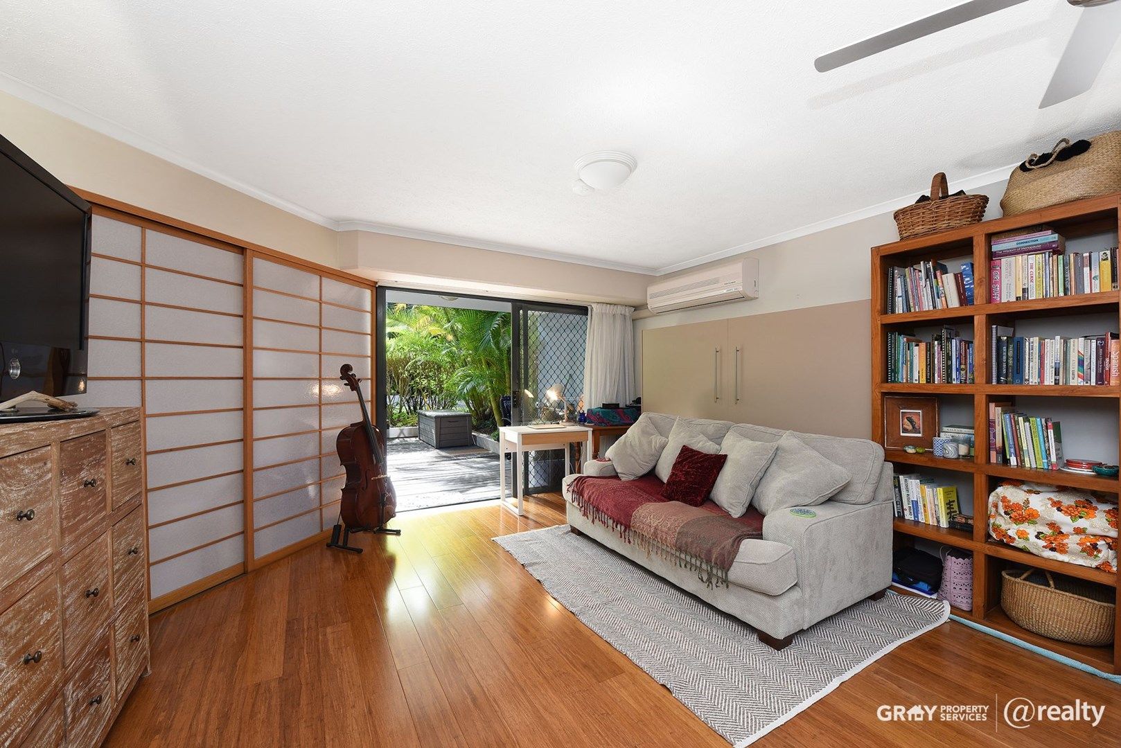 10/4-6 Beerburrum Street, Dicky Beach QLD 4551, Image 2