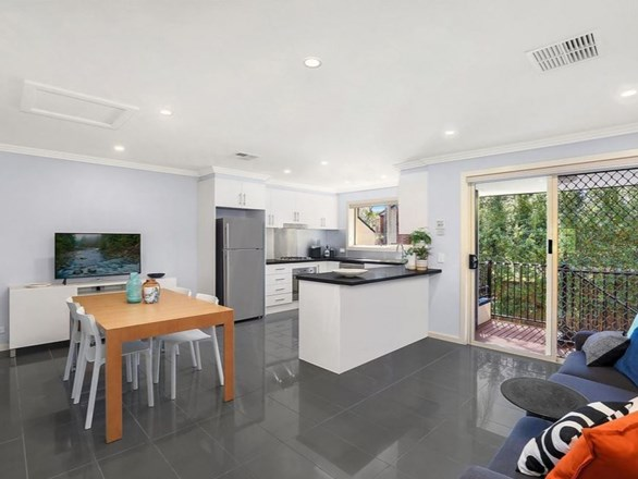 2/77 Old Castle Hill Road, Castle Hill NSW 2154