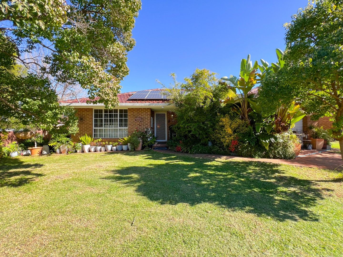 1/9 Ken Payne Place, Parkes NSW 2870, Image 0