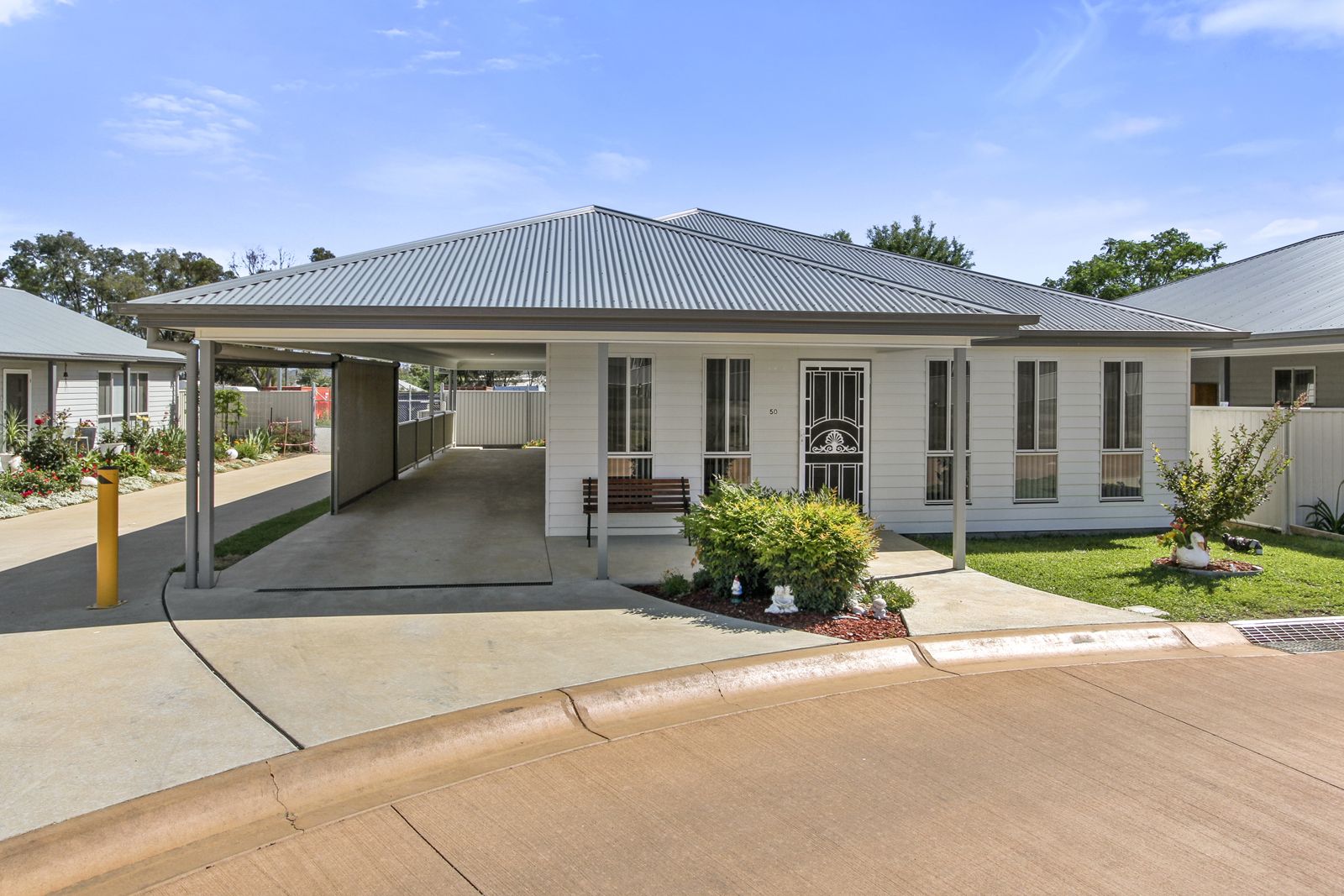 50 Broadlands Gardens, Tamworth NSW 2340 Domain