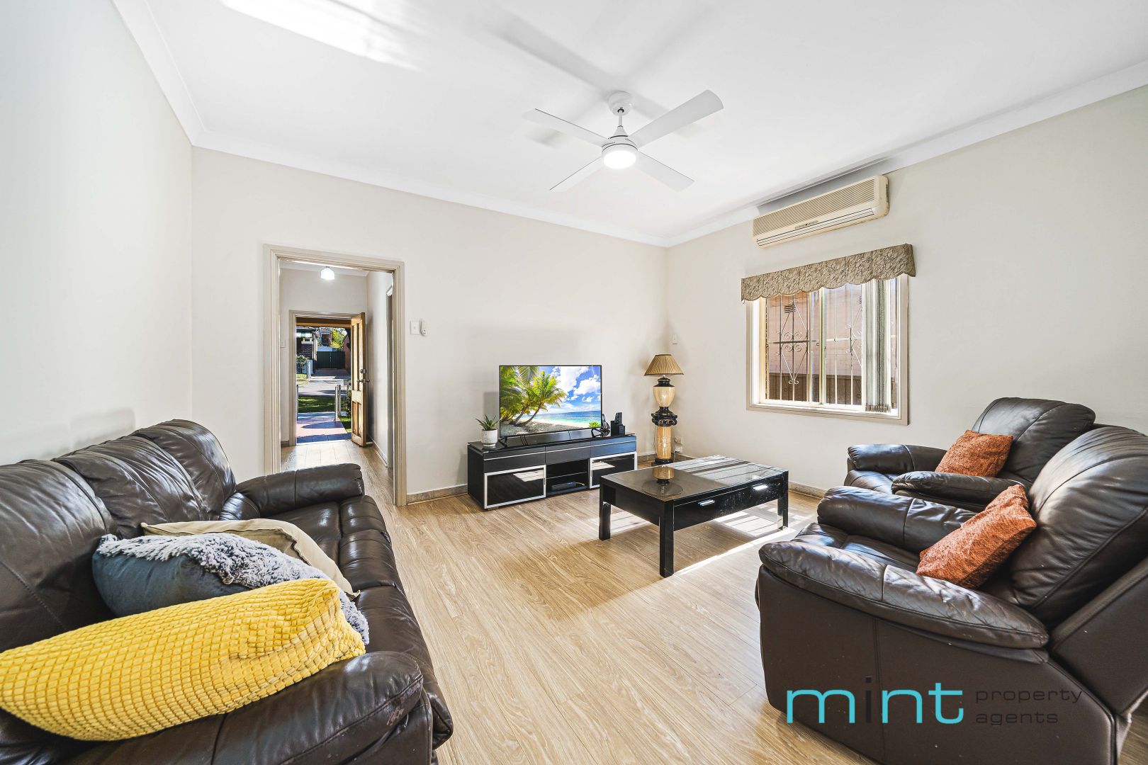 7 Brande Street, Belmore NSW 2192, Image 2