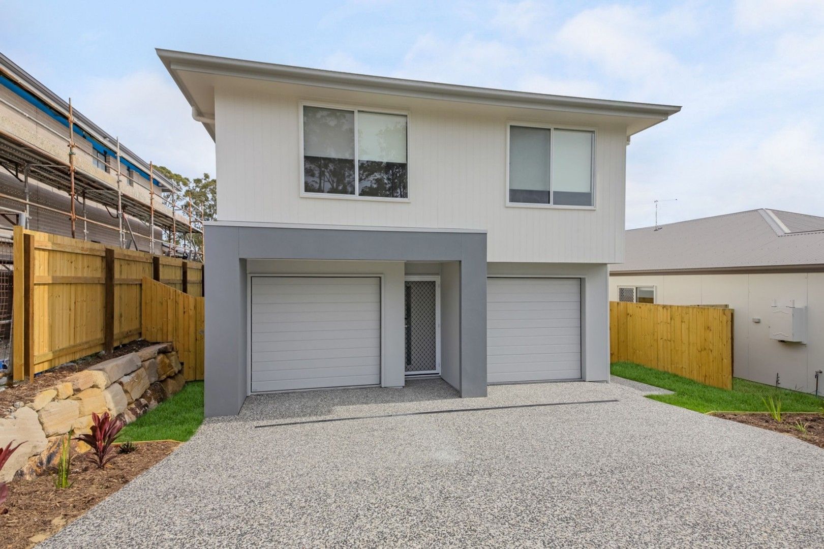 3 bedrooms Duplex in 1/25 Tash Court WATERFORD QLD, 4133