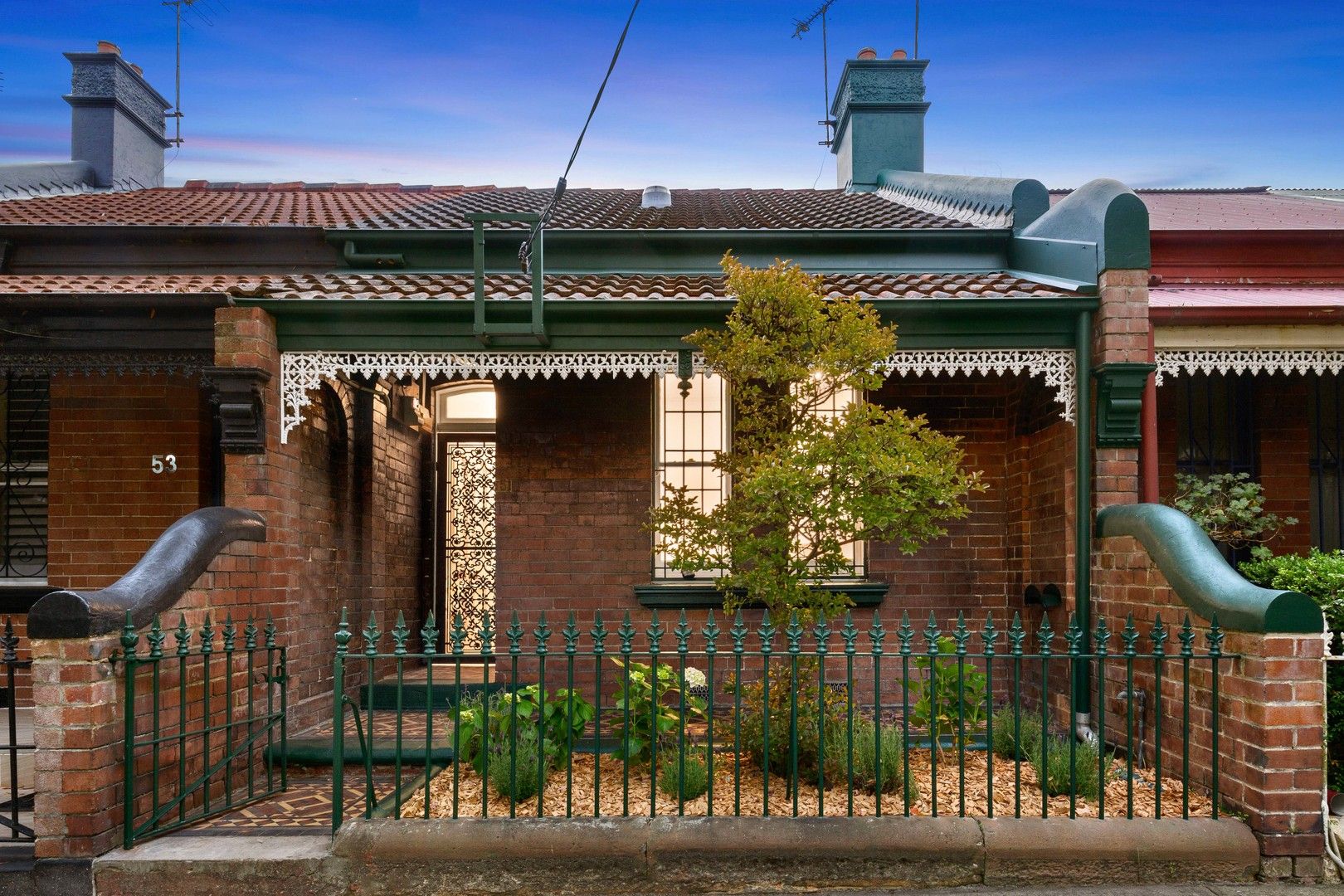 2 bedrooms House in 51 Brandling Street ALEXANDRIA NSW, 2015