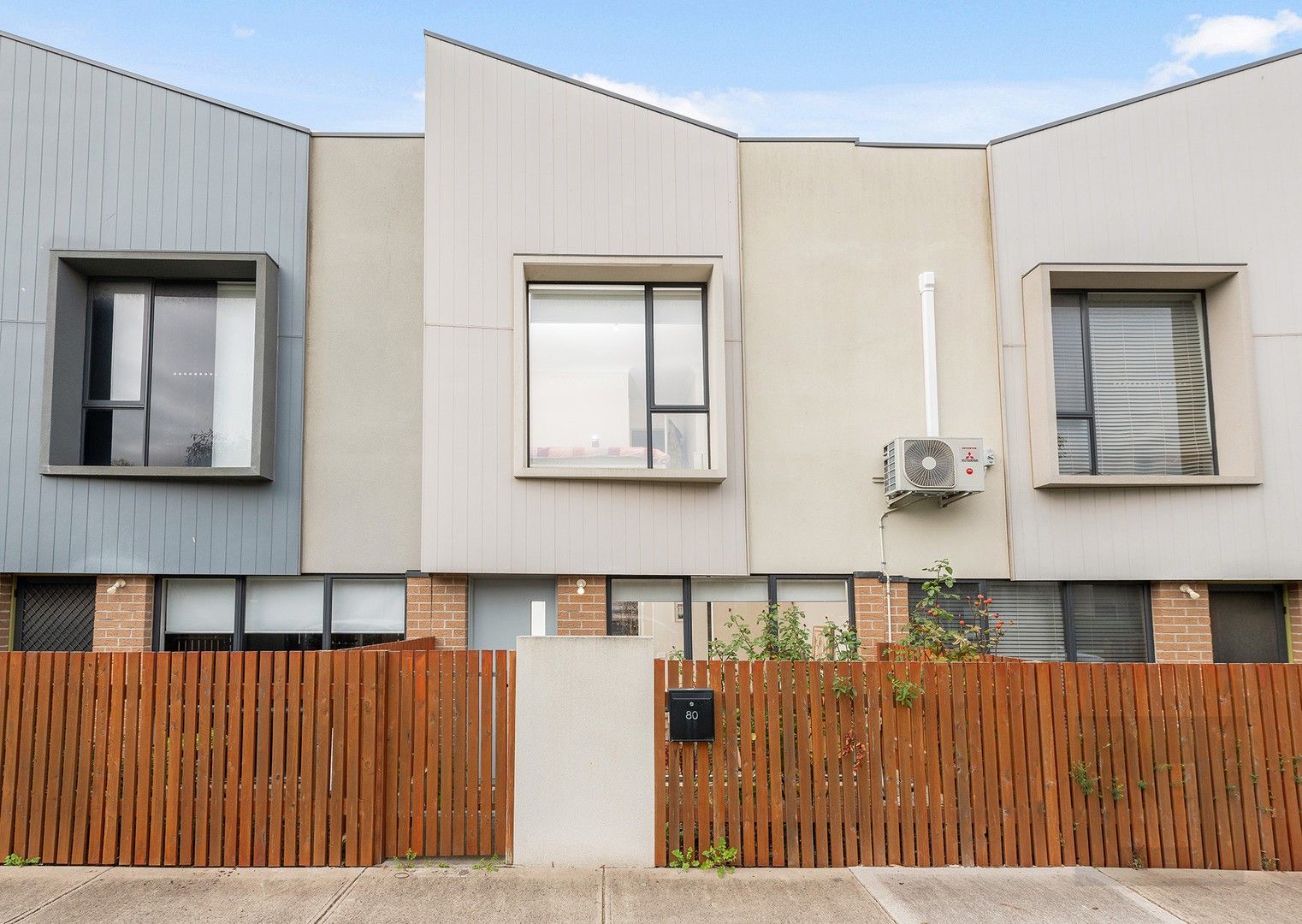 80 Queen Circuit Sunshine VIC 3020 Domain