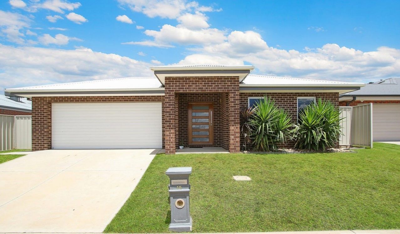 4 bedrooms House in 15 Hastings Way WEST WODONGA VIC, 3690