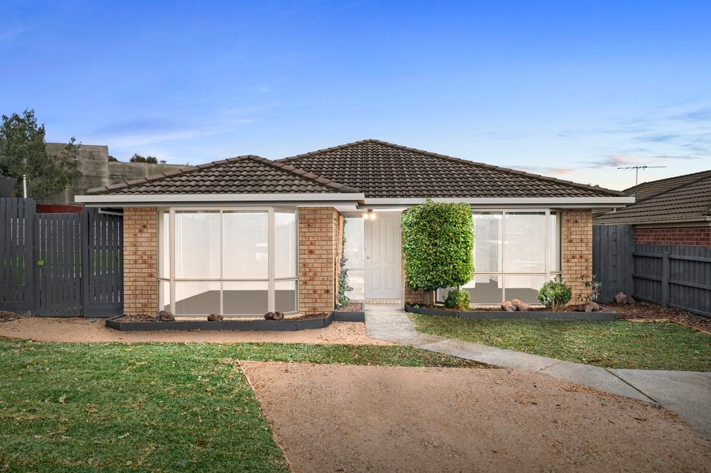 3 bedrooms House in 11 Brampton Court NARRE WARREN VIC, 3805