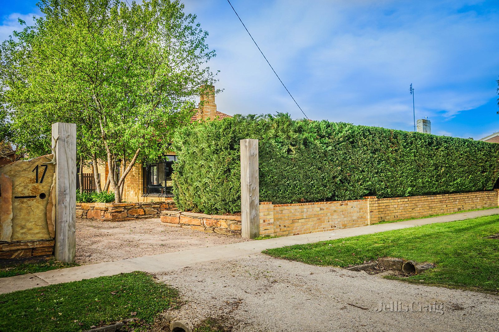 17 Bodkin Street, Kyneton VIC 3444, Image 0