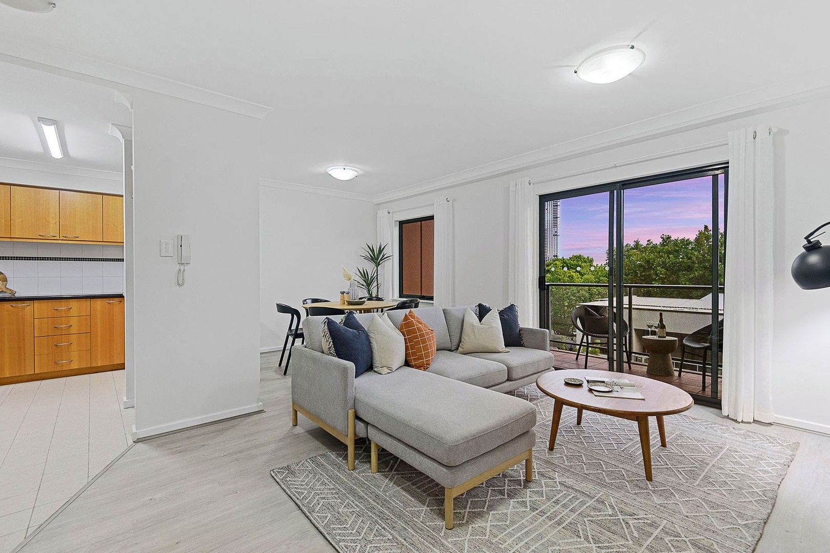 54/122 Mounts Bay Road, Perth WA 6000, Image 0