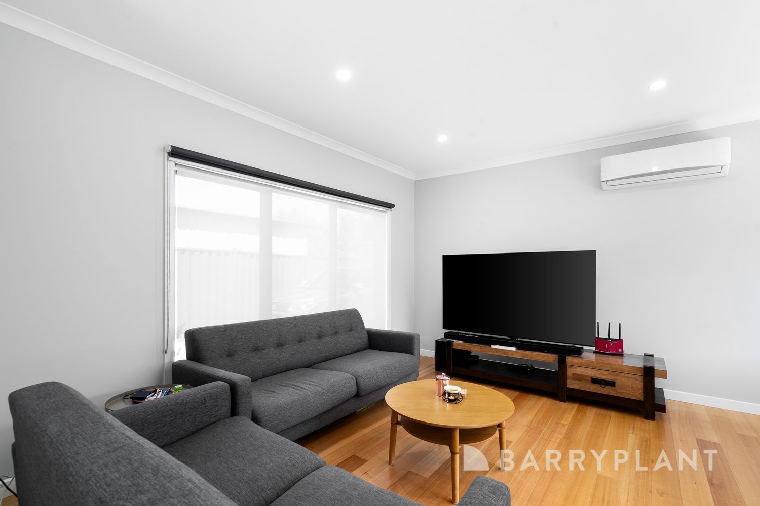 2/29 Bangerang Avenue, Sunshine North VIC 3020, Image 1