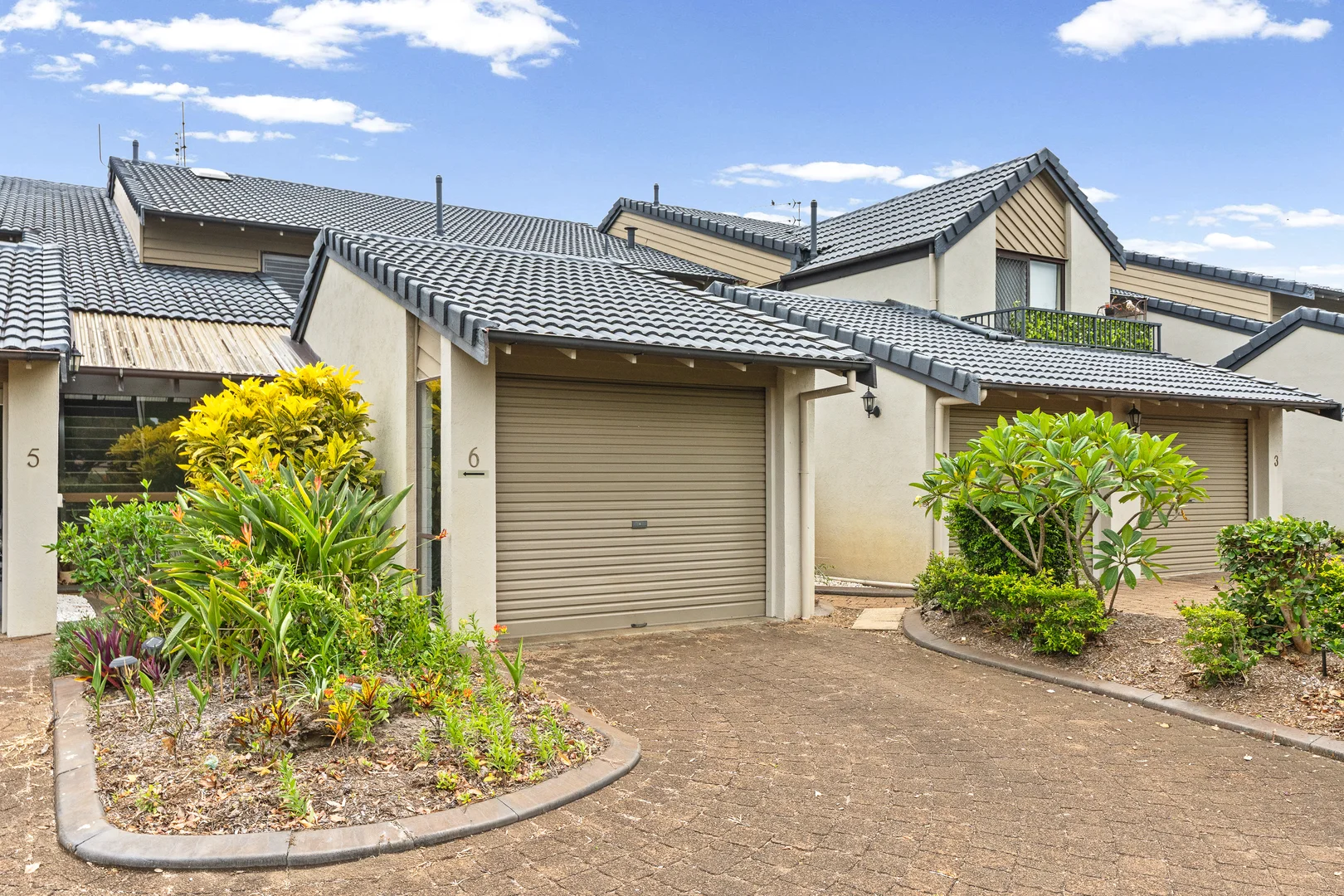 Additional image 11 of 6/2 Dunlop Court, Mermaid Waters QLD 4218