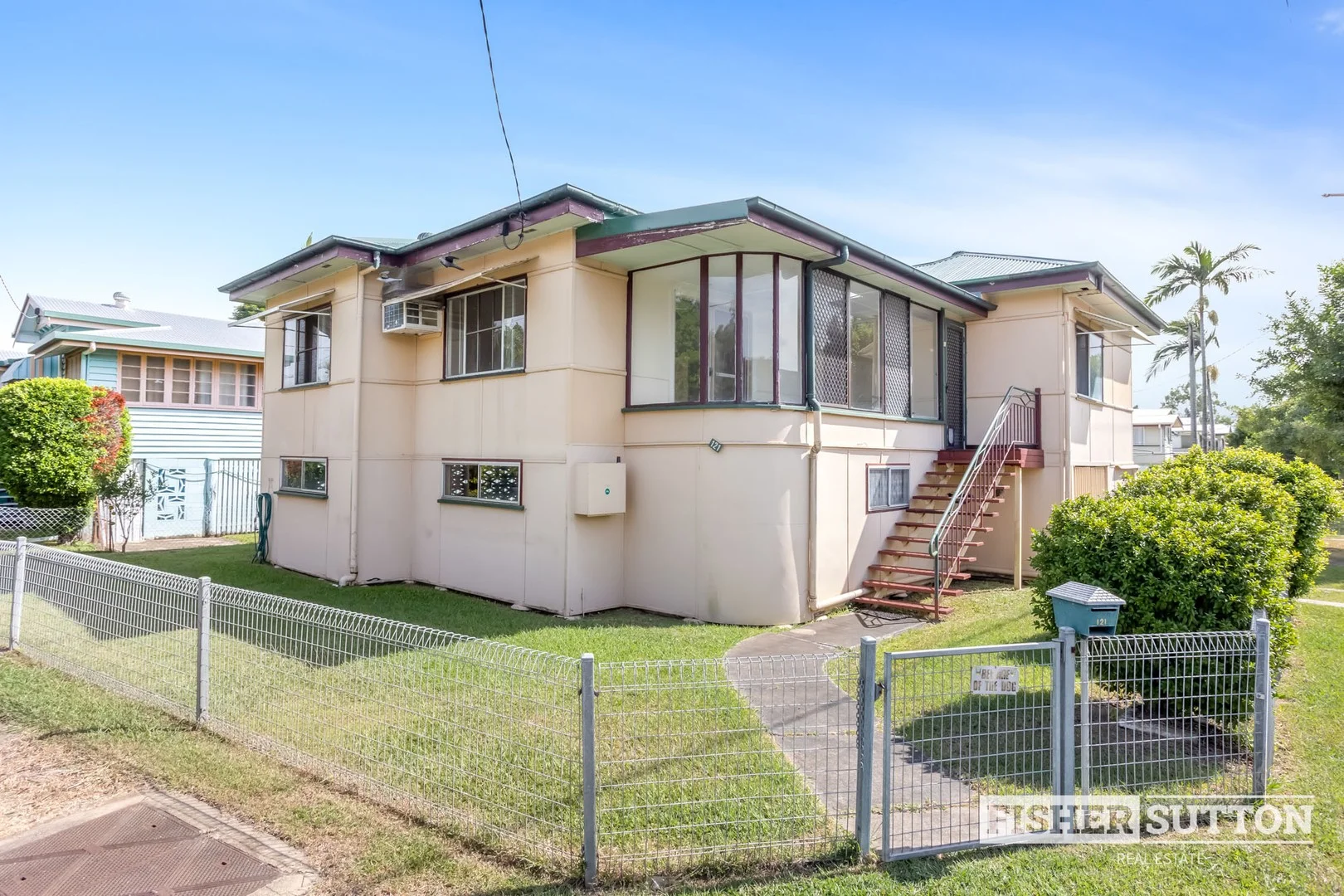 121 Lakes Creek Road, Berserker QLD 4701