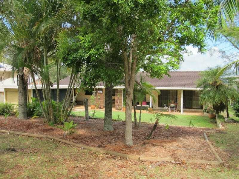 83 Coondooroopa Dr, Macleay Island QLD 4184, Image 1