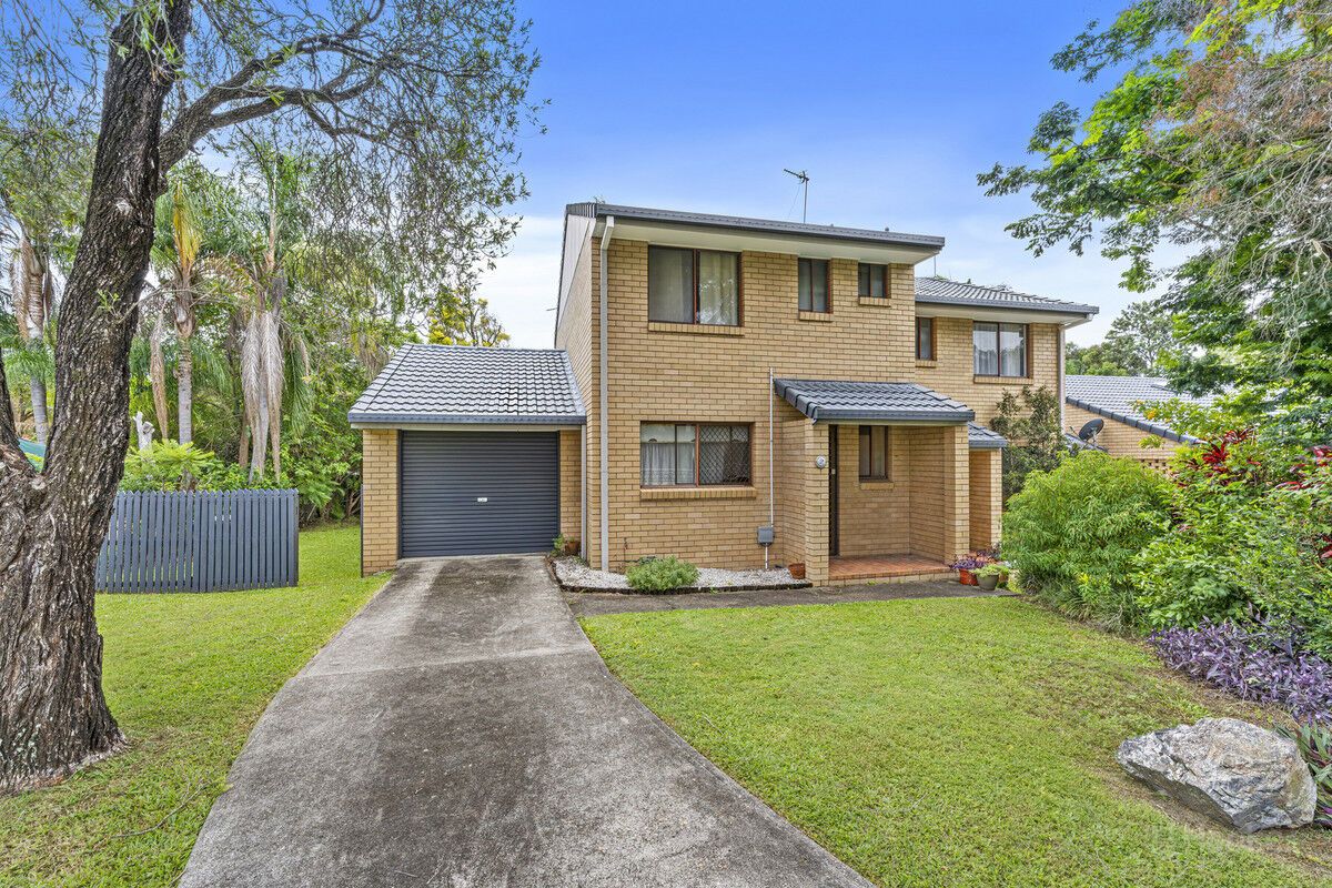 2/36 Government Road, Labrador QLD 4215, Image 0