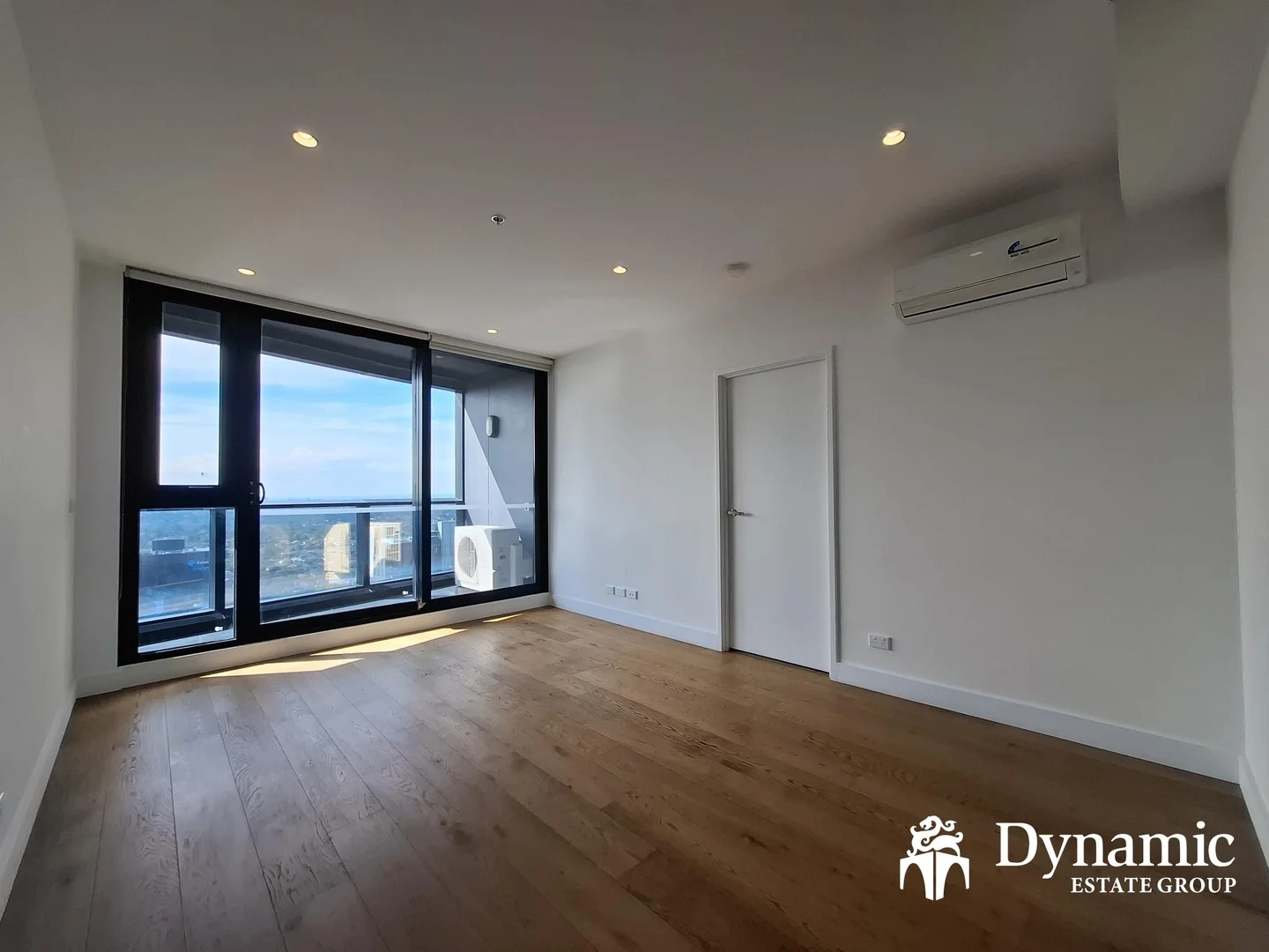 2215/850 Whitehorse Road, Box Hill VIC 3128