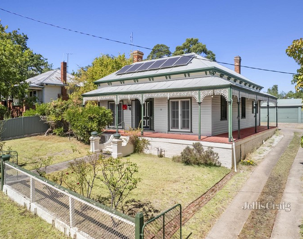 32 Hunter Street, Castlemaine VIC 3450