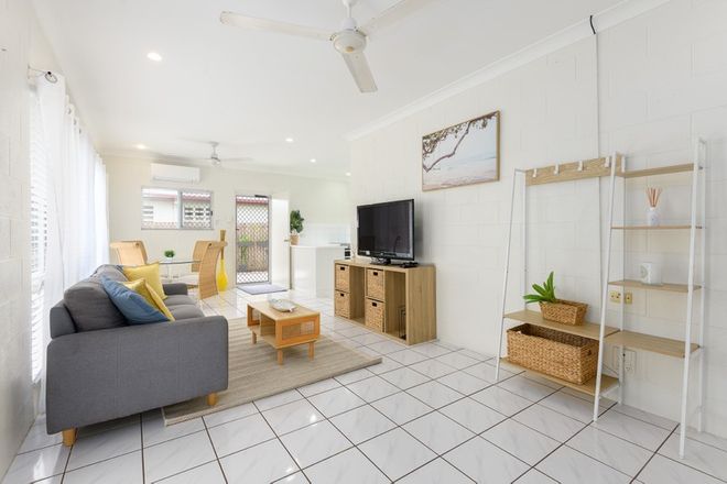 Picture of 10 Palm st, COOYA BEACH QLD 4873