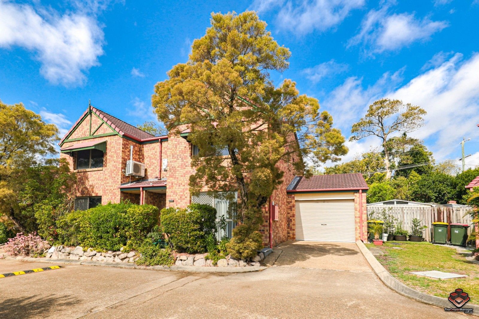 3 bedrooms Townhouse in ID:21099718/41 Bleasby Road EIGHT MILE PLAINS QLD, 4113