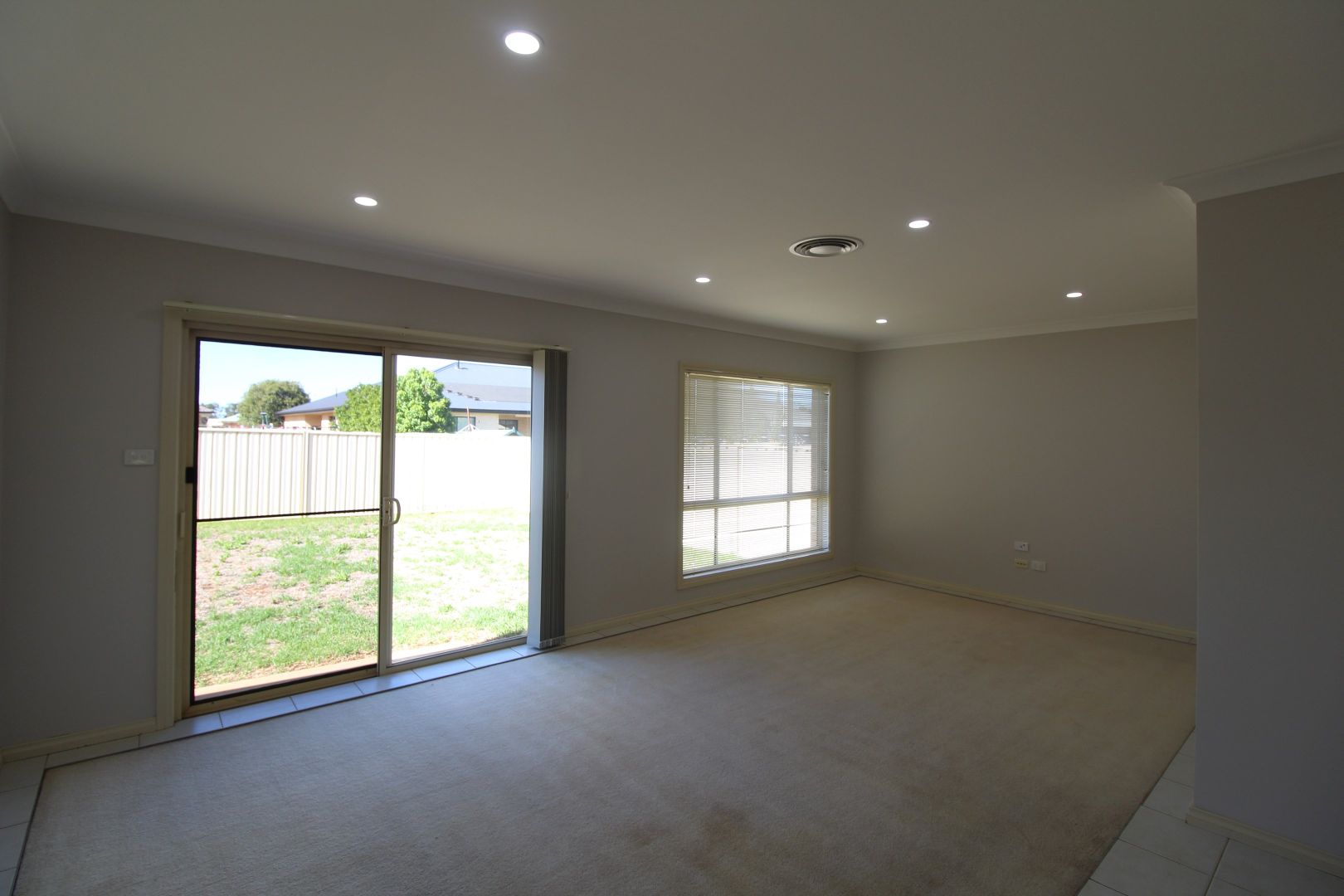 4 Gras Street, Griffith NSW 2680, Image 2