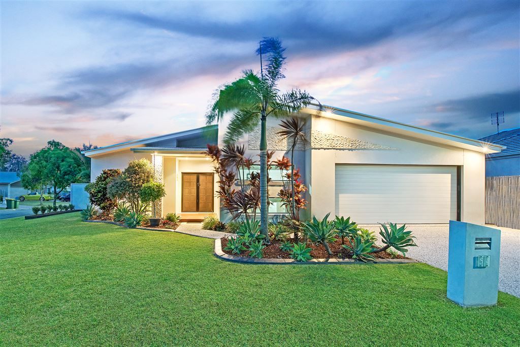 54 Kurrajong Crescent, Meridan Plains Property History & Address