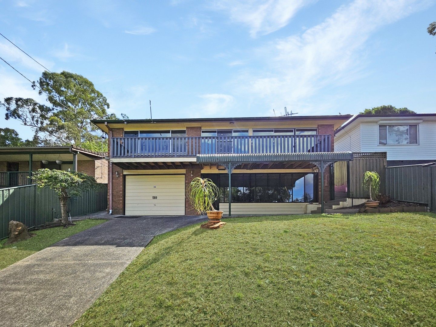 1 bedrooms Apartment / Unit / Flat in 589/1 Pacific Highway WYOMING NSW, 2250