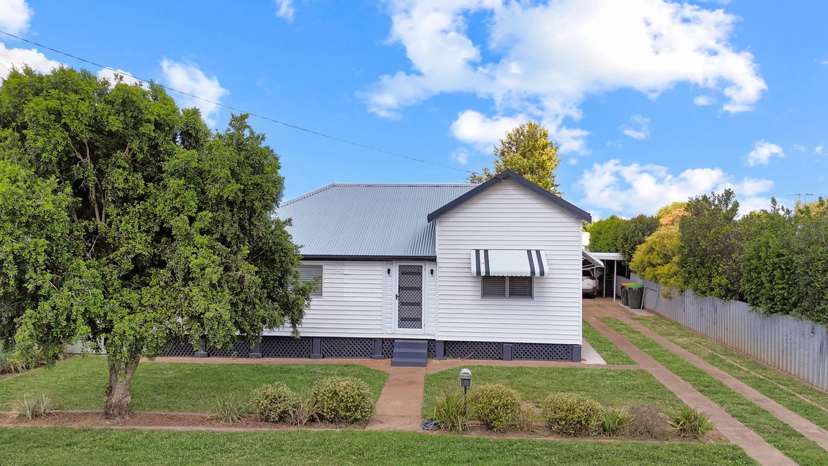 Primary image of 16 Kulaba Street, Narrabri NSW 2390