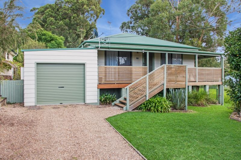 17 Acacia Street, Fishermans Paradise Property History & Address