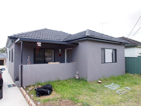 4 bedrooms House in 27 Belgium St AUBURN NSW, 2144