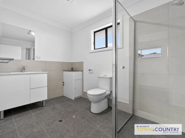 Additional image 6 of 2/13 Sunrise Crescent, Armidale NSW 2350