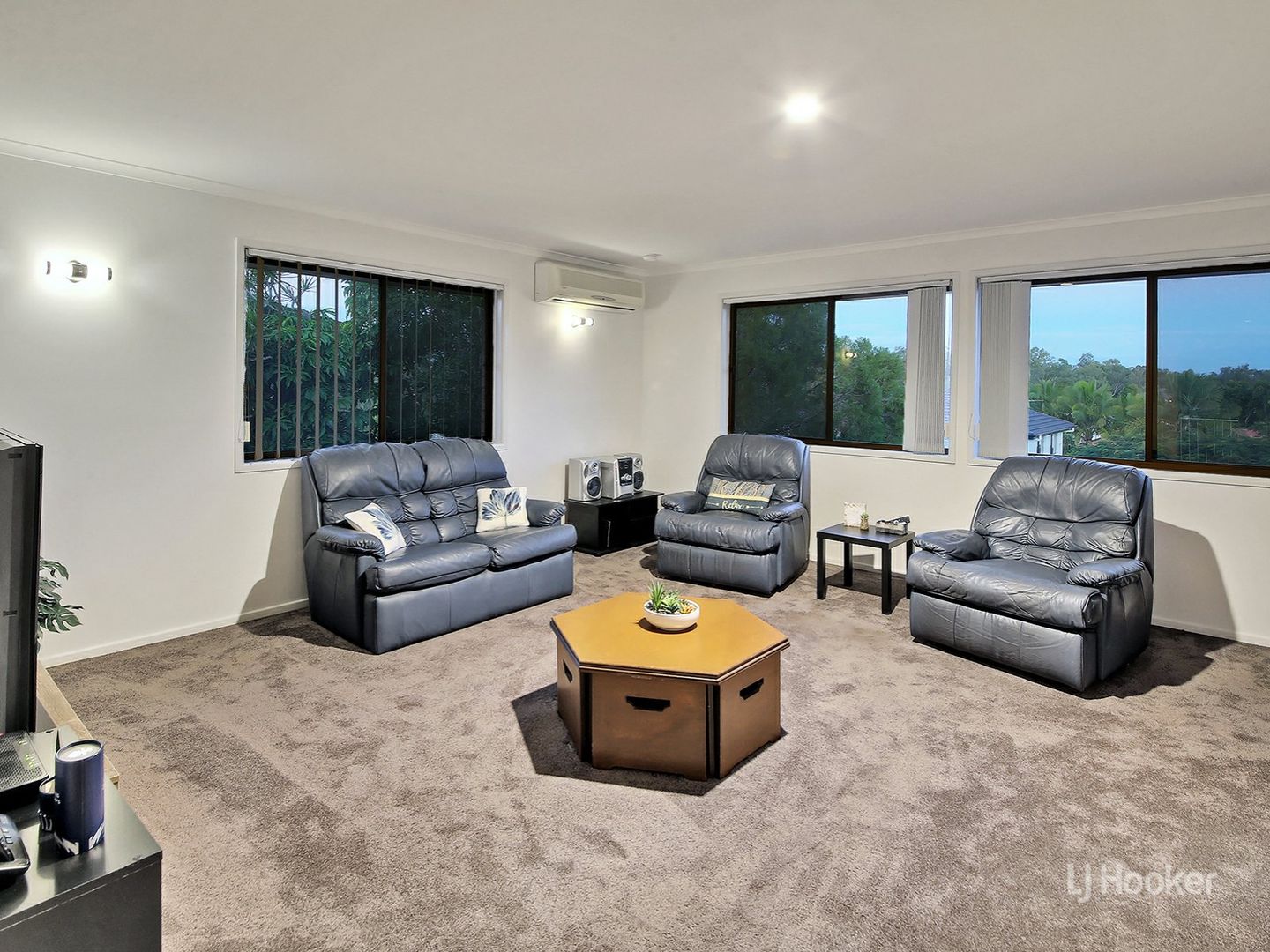 15 Madana Street, Sunnybank Hills QLD 4109, Image 1
