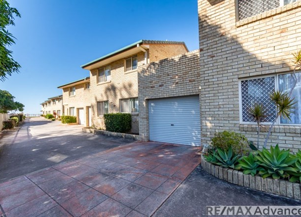 2/15 Coronation Avenue, Beachmere QLD 4510