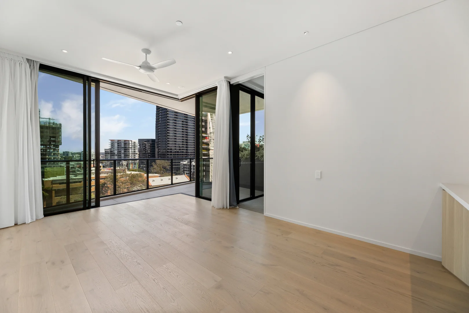 Additional image 3 of 1007/66 Hope Street, South Brisbane QLD 4101