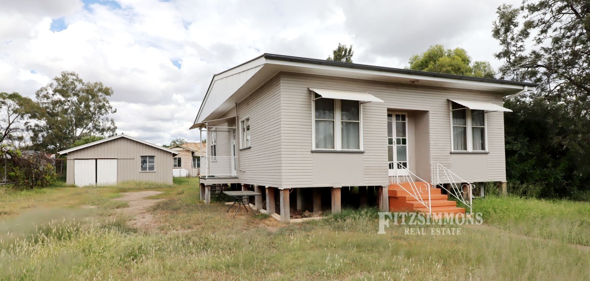 2 bedrooms House in 39 Myall Street DALBY QLD, 4405