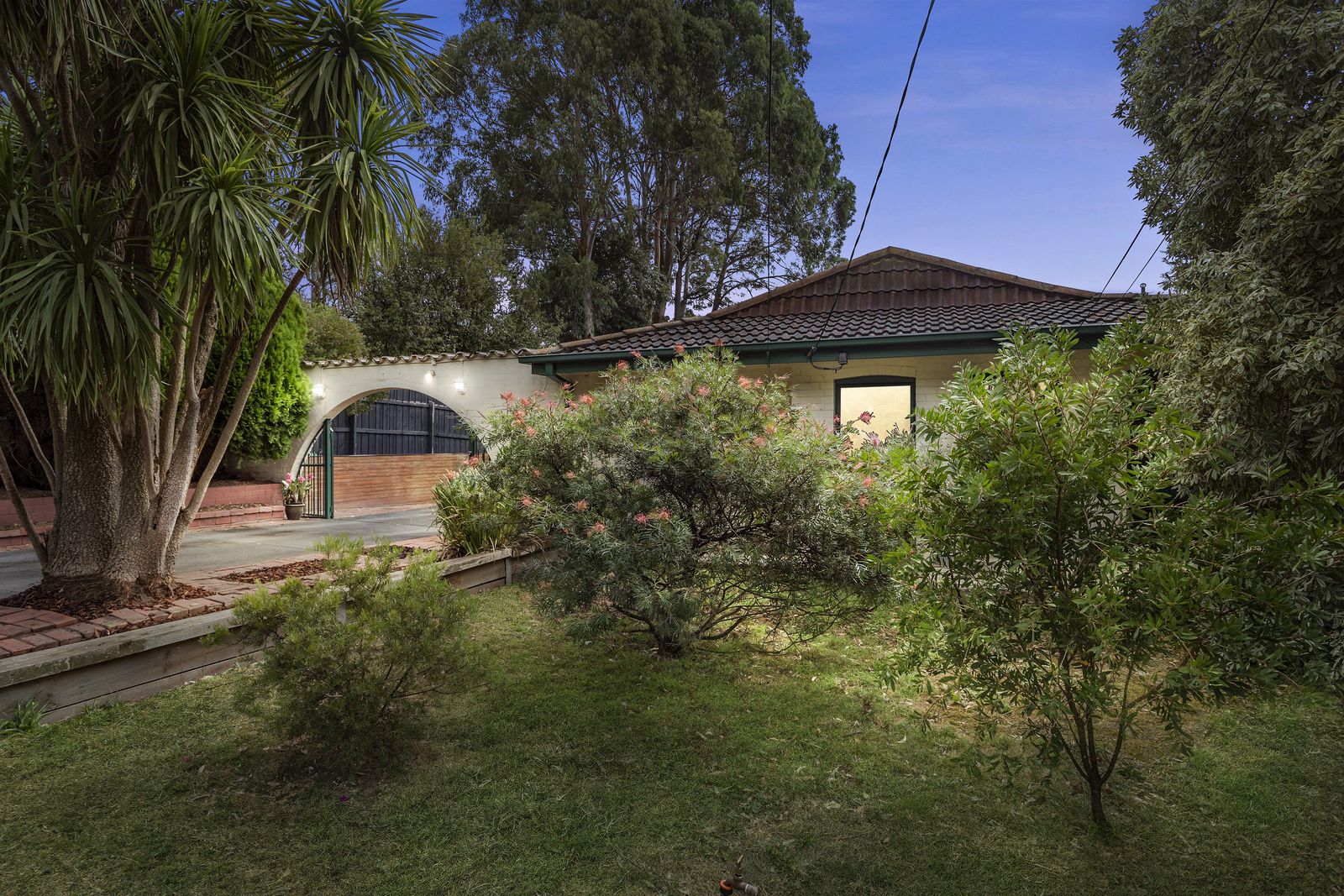 1 Barrington Drive, Ashwood VIC 3147, Image 1