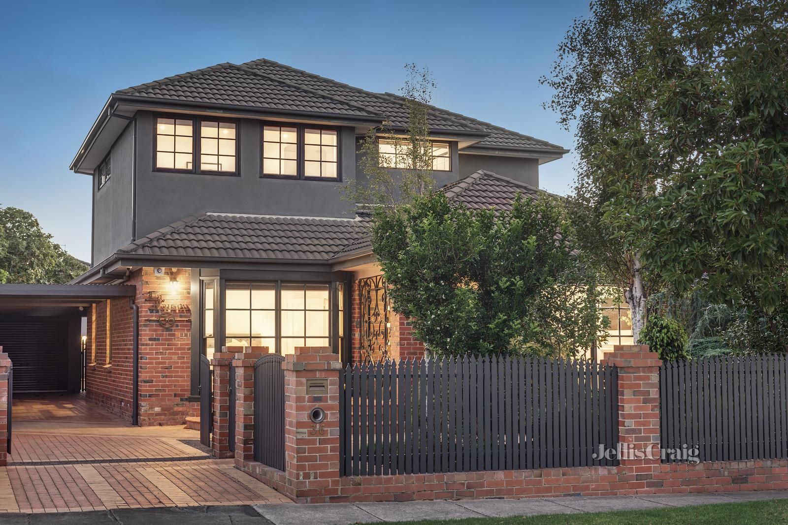 5 bedrooms House in 36 Mortimore Street BENTLEIGH VIC, 3204