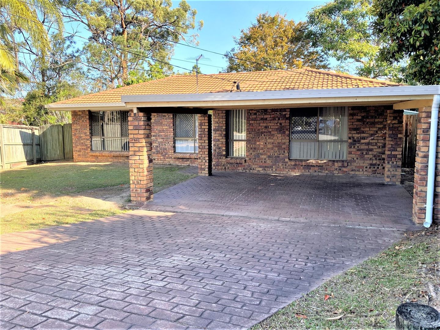 25 Quantock Court, Rochedale South QLD 4123