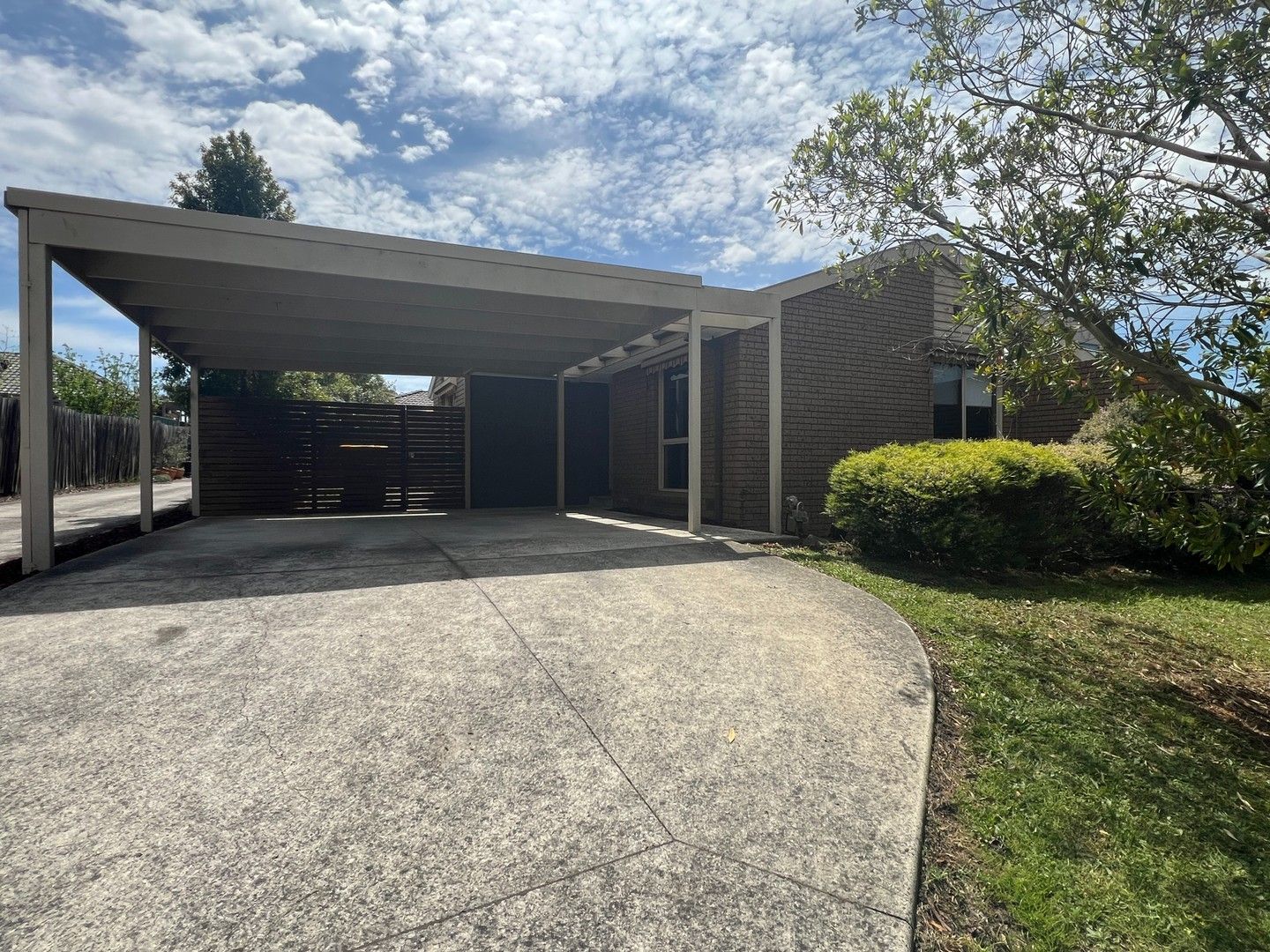 3 bedrooms House in 4 Drovers Ct VERMONT SOUTH VIC, 3133